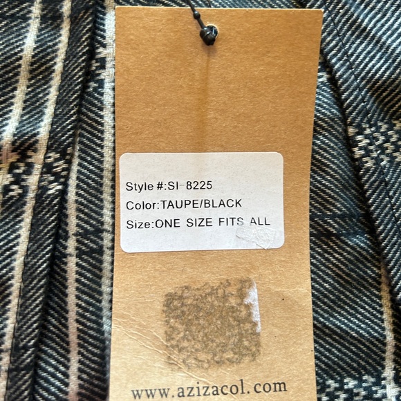 Aziza Wrap Shawl Women’s One Size Taupe Black Plaid - Picture 8 of 12